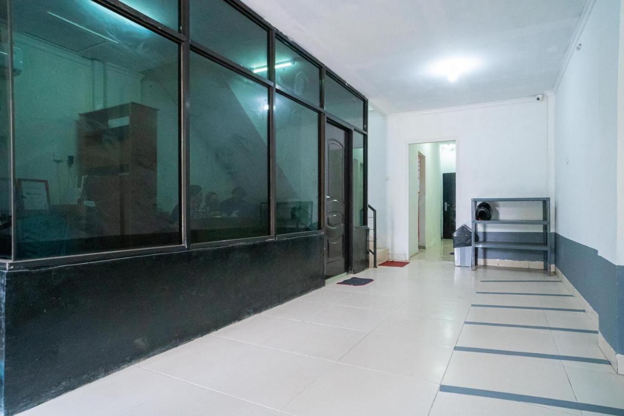 RedDoorz @ Aralia Harapan Indah Hotel Pulokendal Bagian luar foto